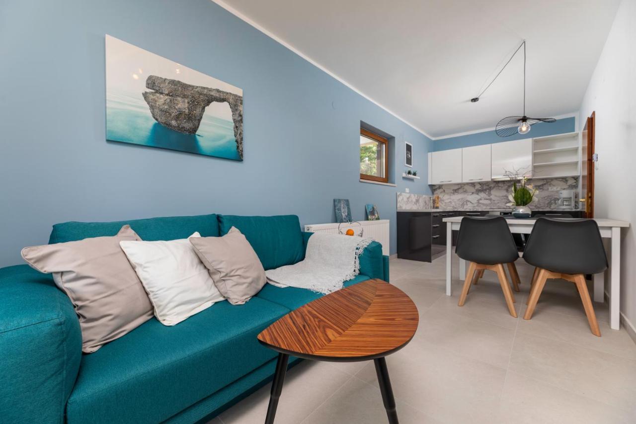 Apartments Vjeko Крк Екстер'єр фото